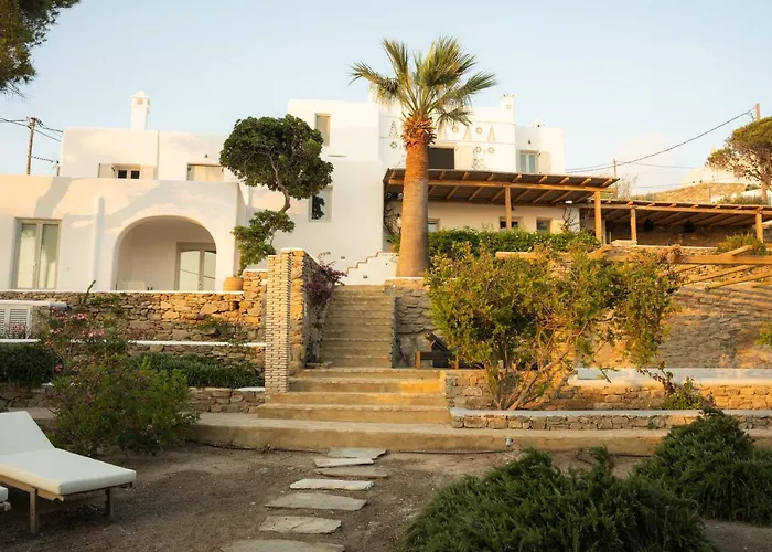 Willa Baroness In Mykonos Town